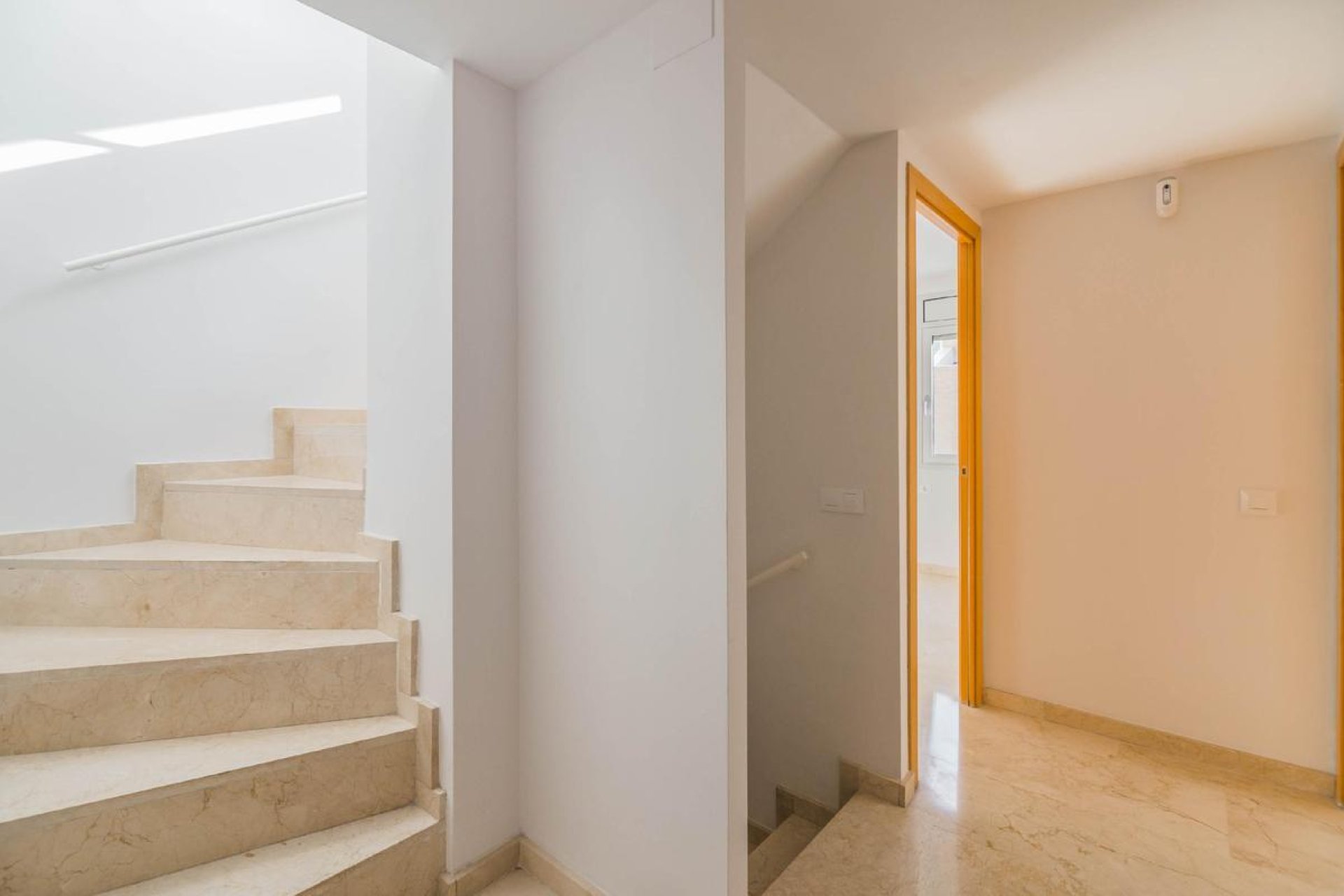 Resale - Duplex - Diagonal Mar