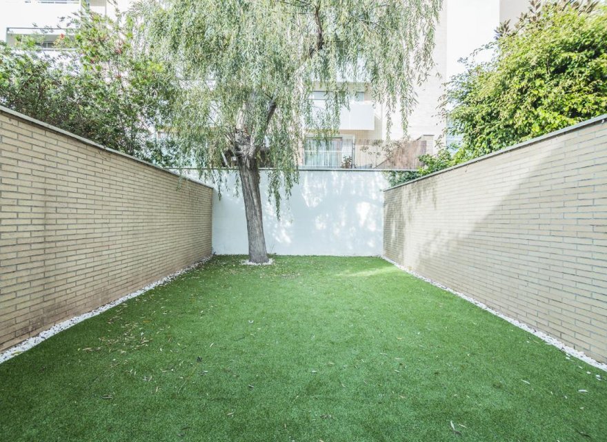 Resale - Duplex - Diagonal Mar