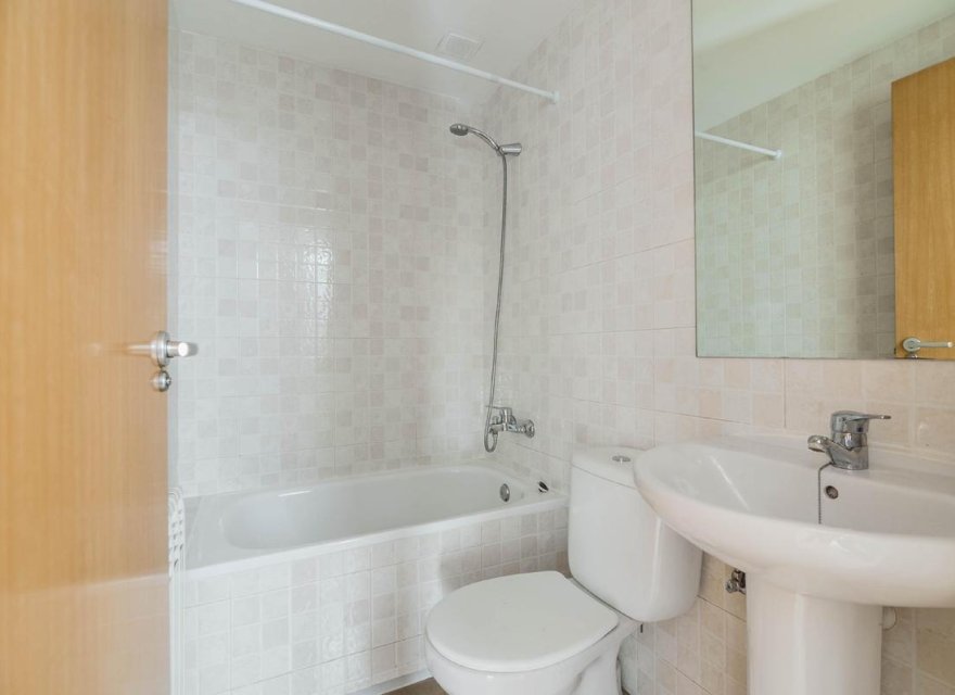 Resale - Duplex - Diagonal Mar