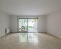 Resale - Duplex - Diagonal Mar