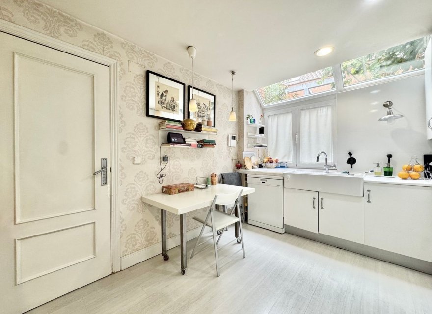 Resale - Duplex - Madrid - La Moraleja