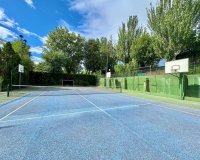 Resale - Duplex - Madrid - La Moraleja