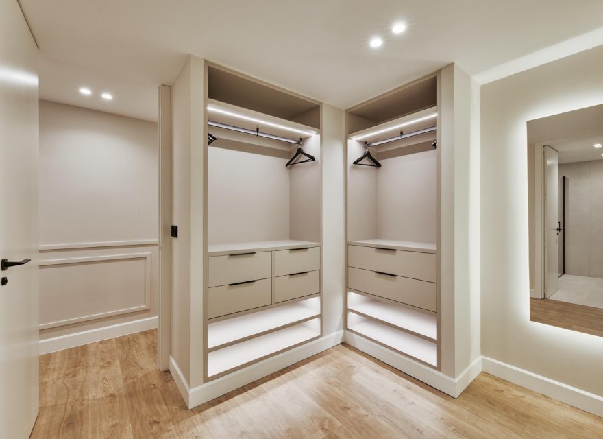 Resale - Duplex - Madrid