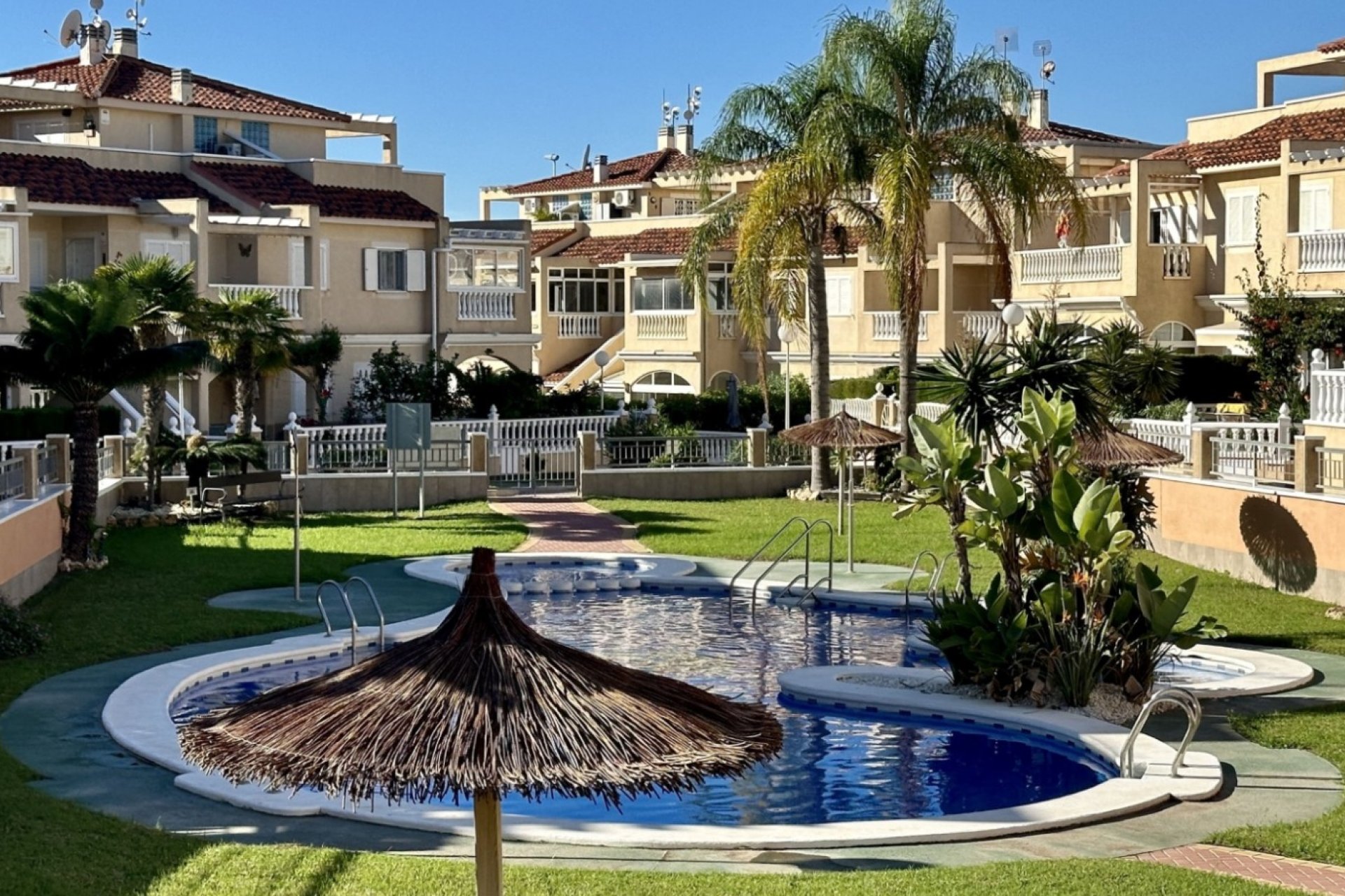 Resale - Duplex - Orihuela Costa - Costa Blanca
