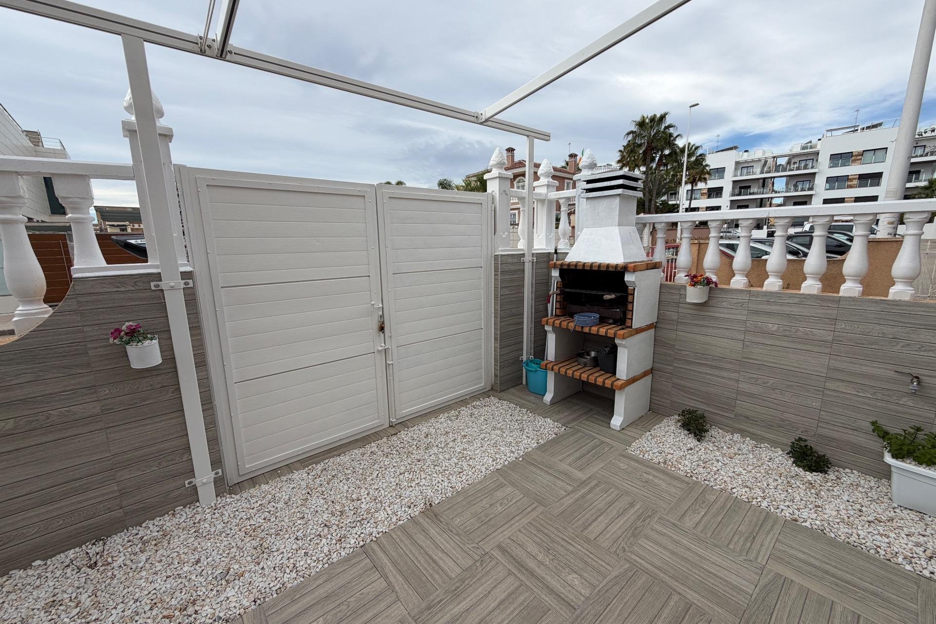 Resale - Duplex - Orihuela Costa - La Zenia