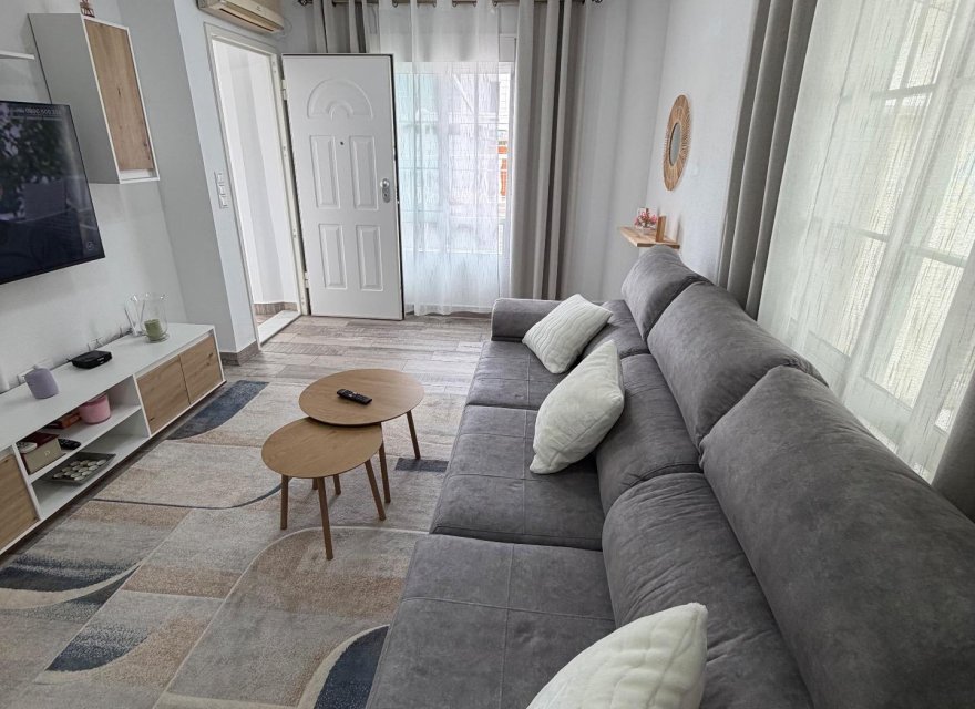 Resale - Duplex - Orihuela Costa - La Zenia