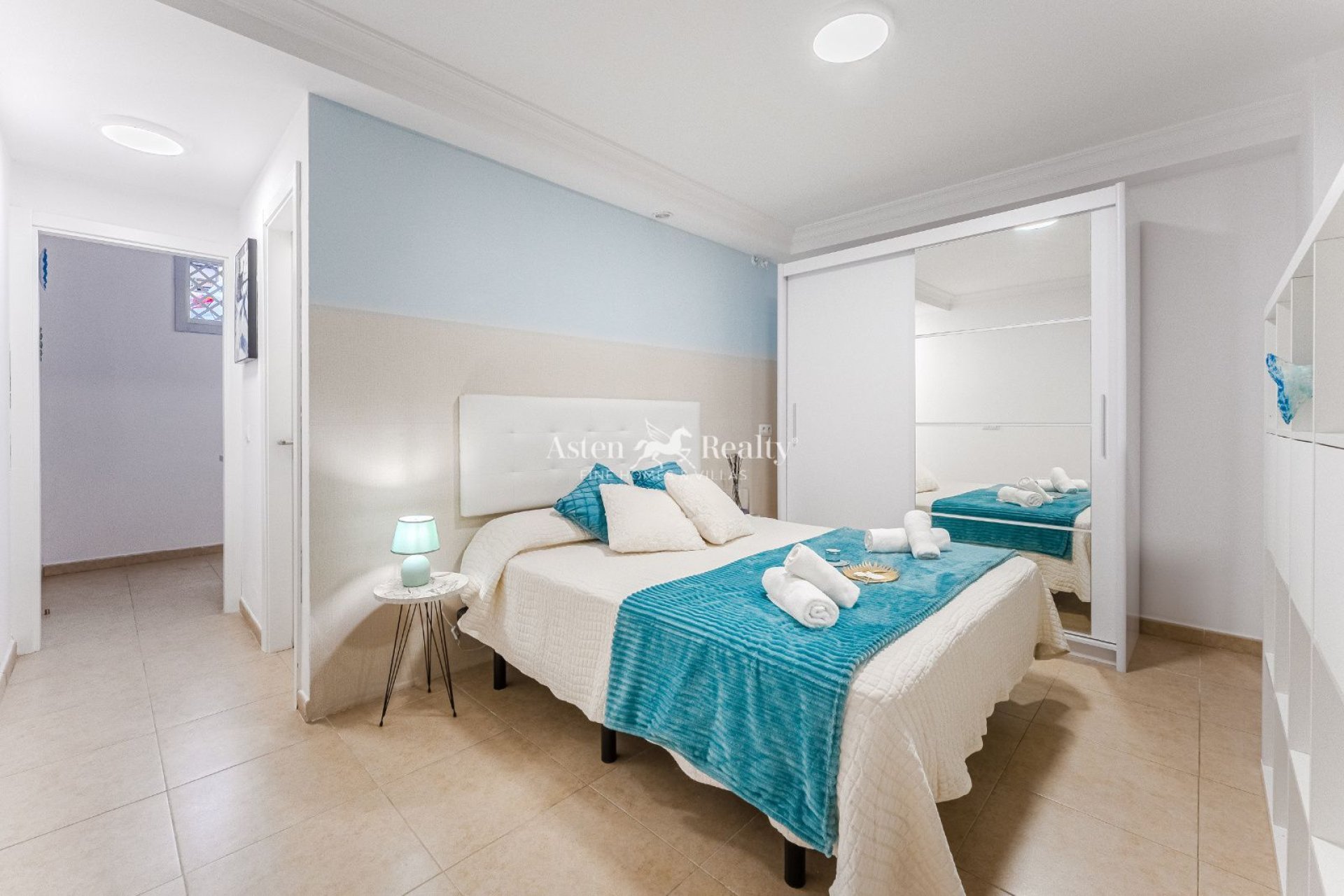 Resale - Duplex - Playa San Juan