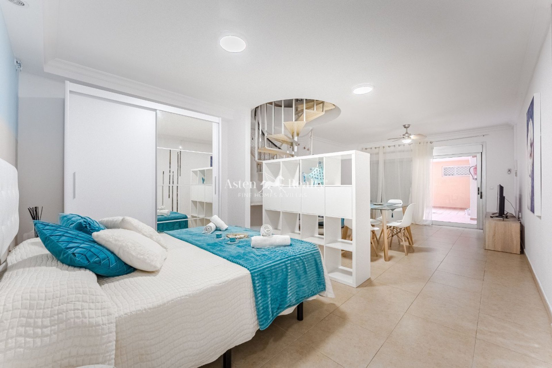 Resale - Duplex - Playa San Juan
