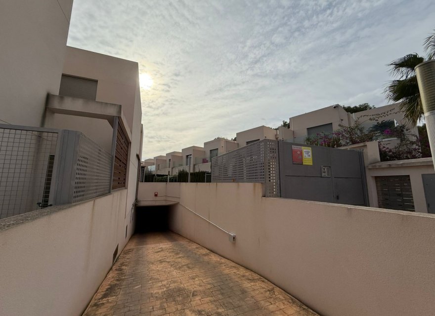 Resale - Duplex - Punta Prima