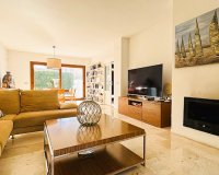 Resale - Duplex - Son Veri Nou