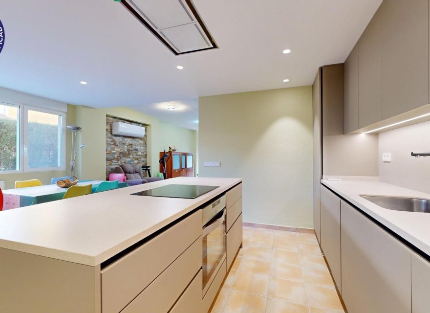 Resale - Duplex - Valencia - Jardines de Masías