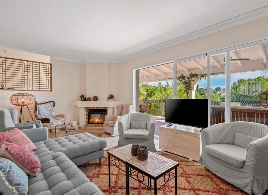 Resale - Land - Altea