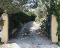 Resale - Land - Еstepona - Costa del Sol