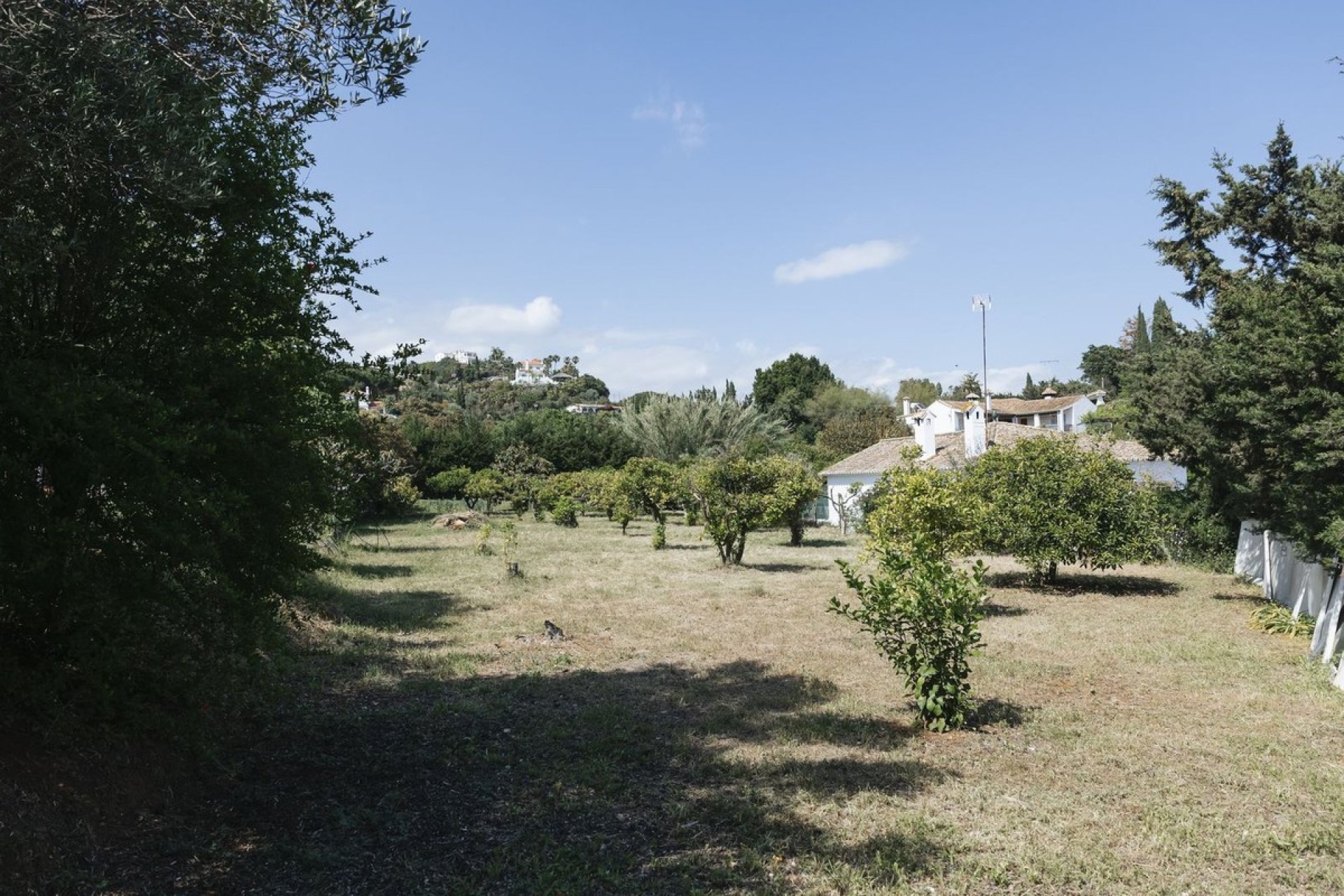 Resale - Land - Еstepona - Costa del Sol