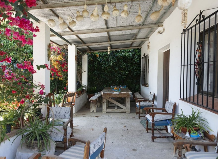 Resale - Land - Еstepona - Costa del Sol