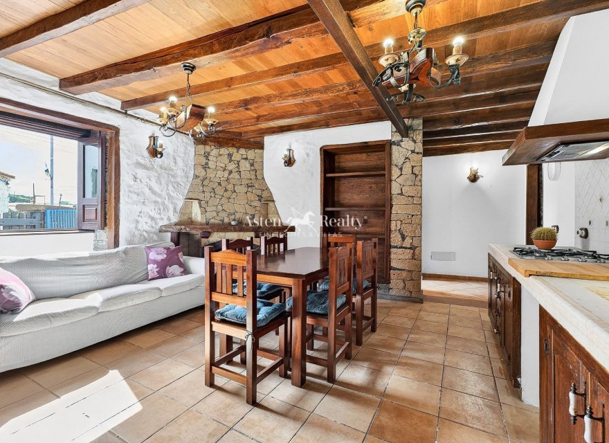 Resale - Villa - Adeje - Taucho