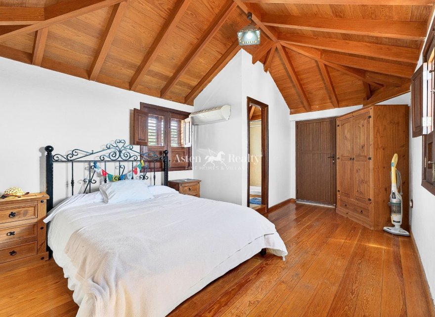 Resale - Villa - Adeje - Taucho