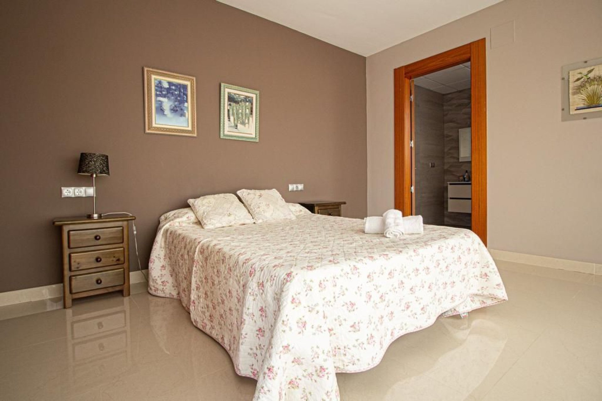 Resale - Villa - Albir  - Albir