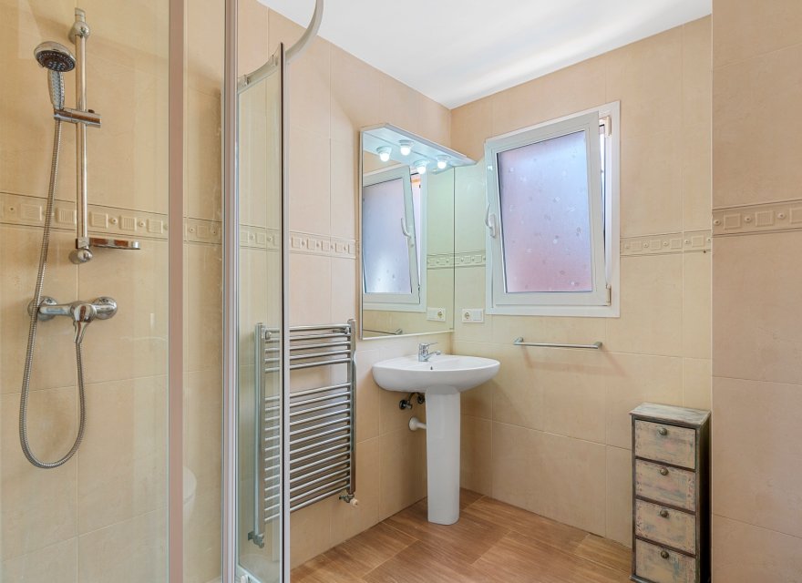 Resale - Villa - Albir  - Alfas del Pí