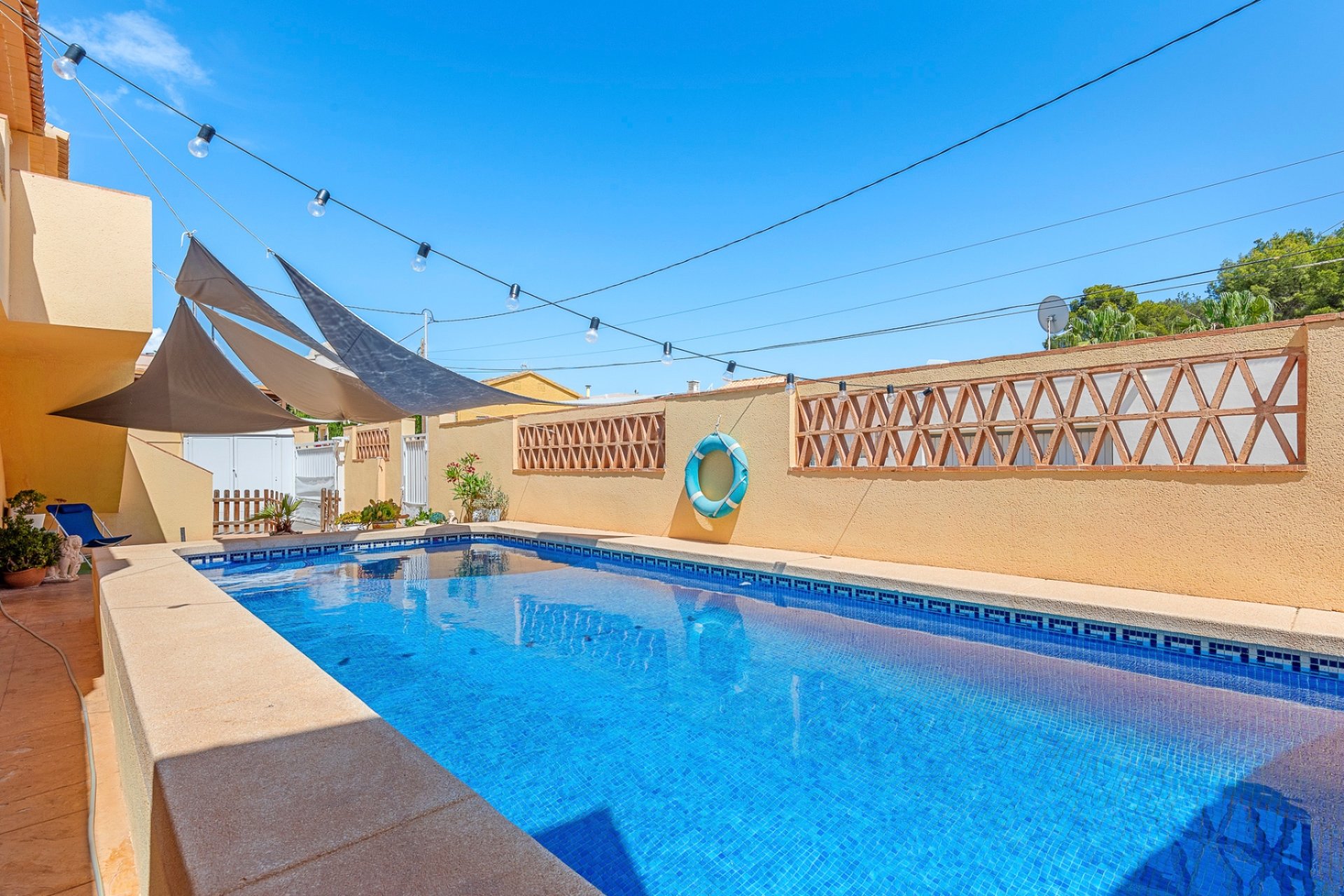 Resale - Villa - Albir  - Alfas del Pí