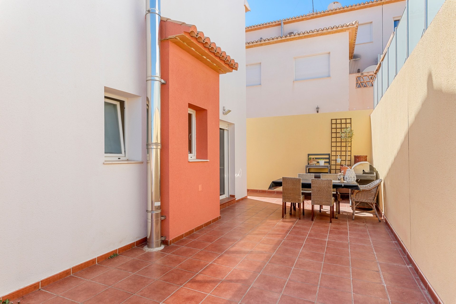 Resale - Villa - Albir  - Alfas del Pí