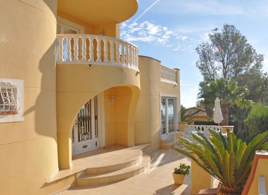 Resale - Villa - Albir  - Alfas del Pí