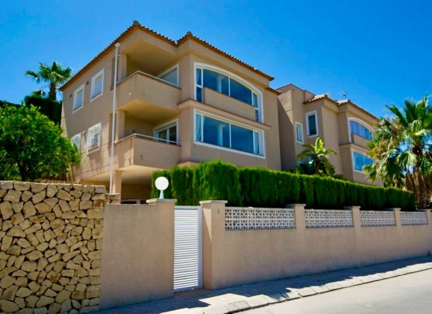 Resale - Villa - Albir  - Alfas del Pí