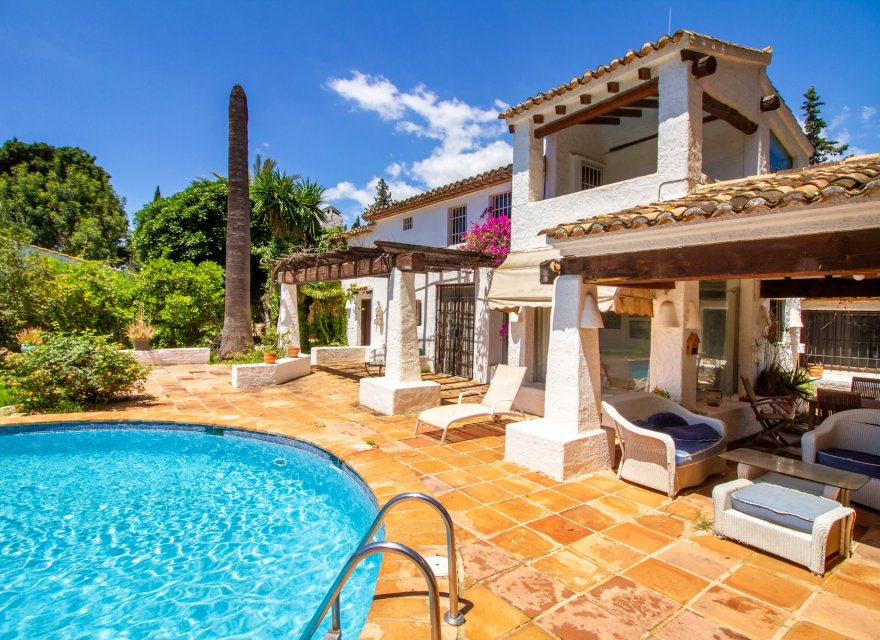 Resale - Villa - Albir  - Alfas del Pí