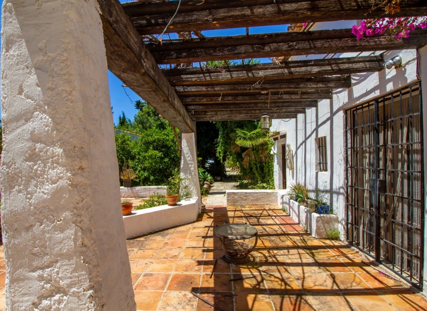 Resale - Villa - Albir  - Alfas del Pí