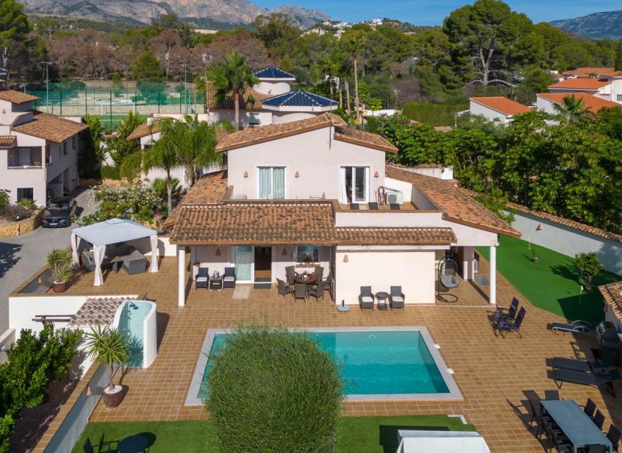 Resale - Villa - Albir  - Alfas del Pí