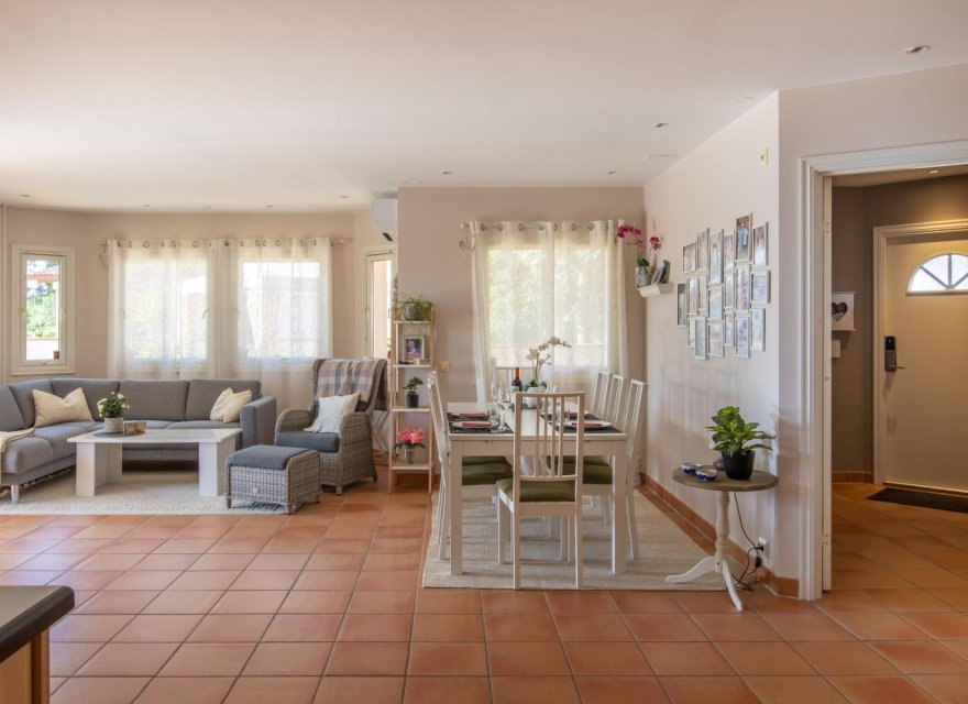 Resale - Villa - Albir  - Alfas del Pí