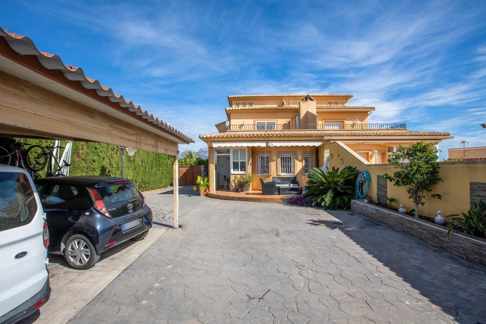 Resale - Villa - Albir  - Alfas del Pí