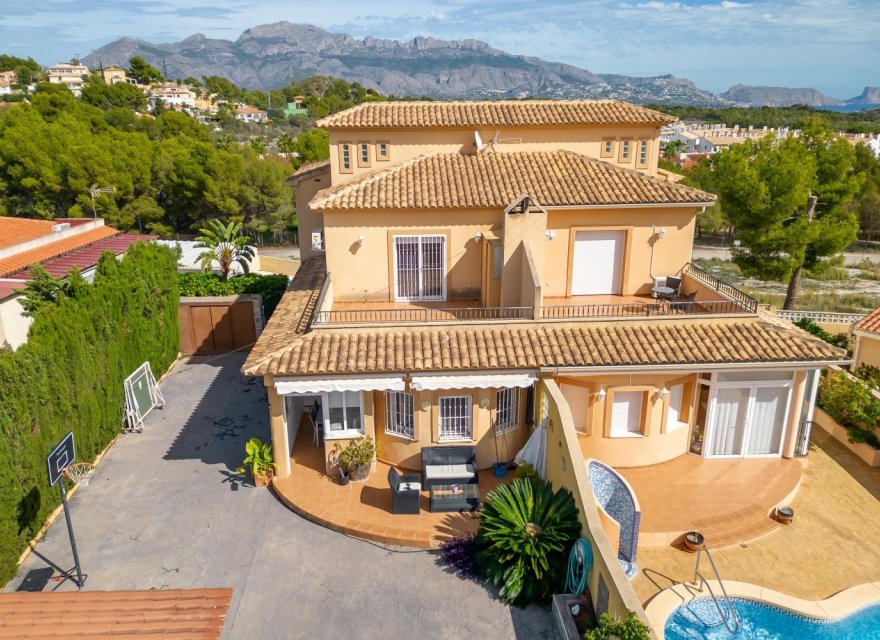 Resale - Villa - Albir  - Alfas del Pí