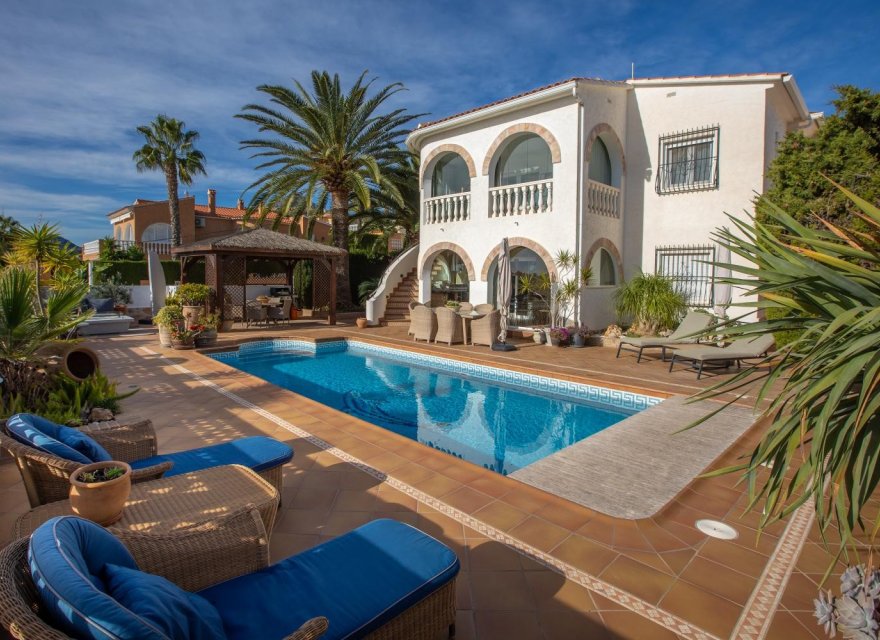 Resale - Villa - Albir  - Alfas del Pí