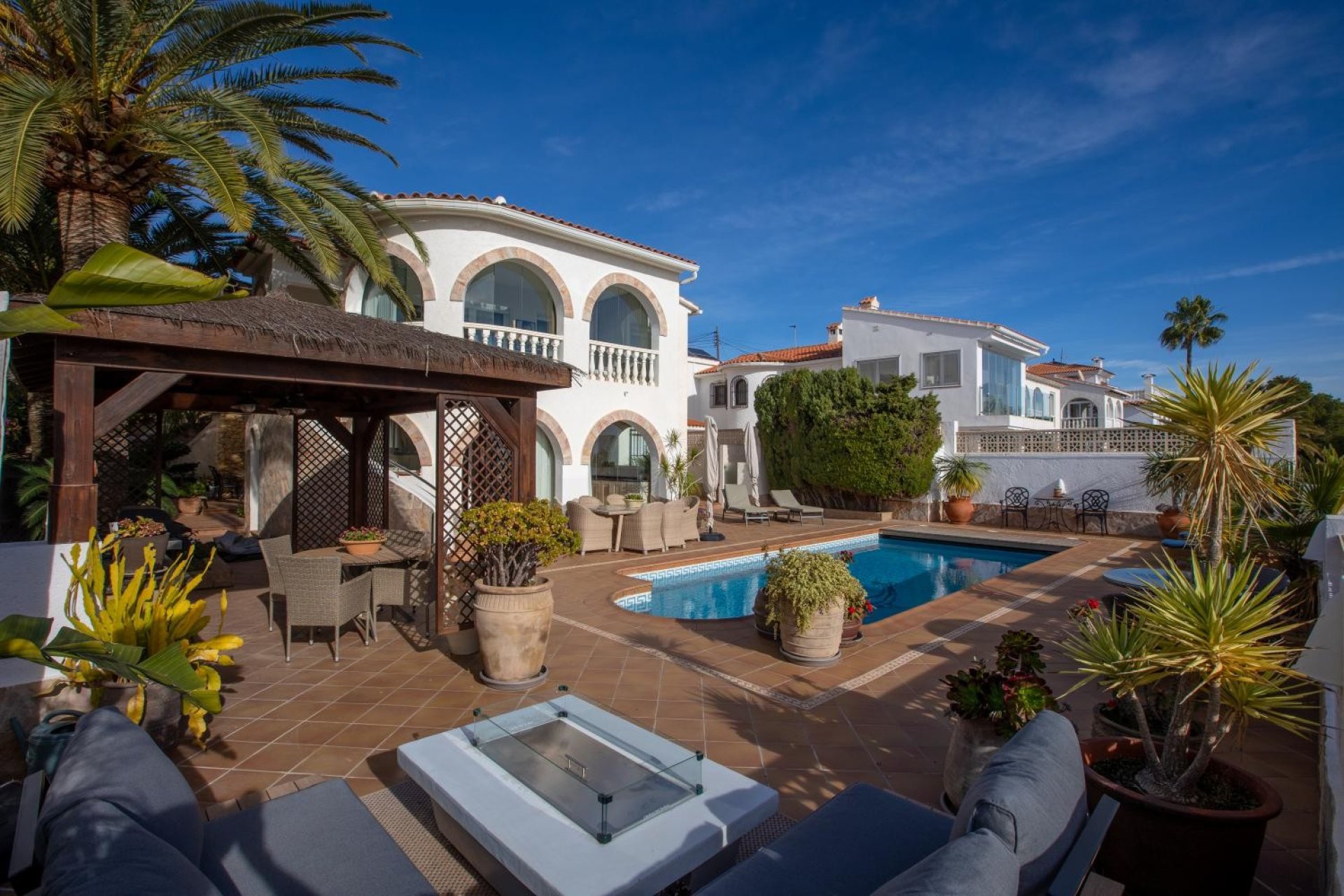 Resale - Villa - Albir  - Alfas del Pí