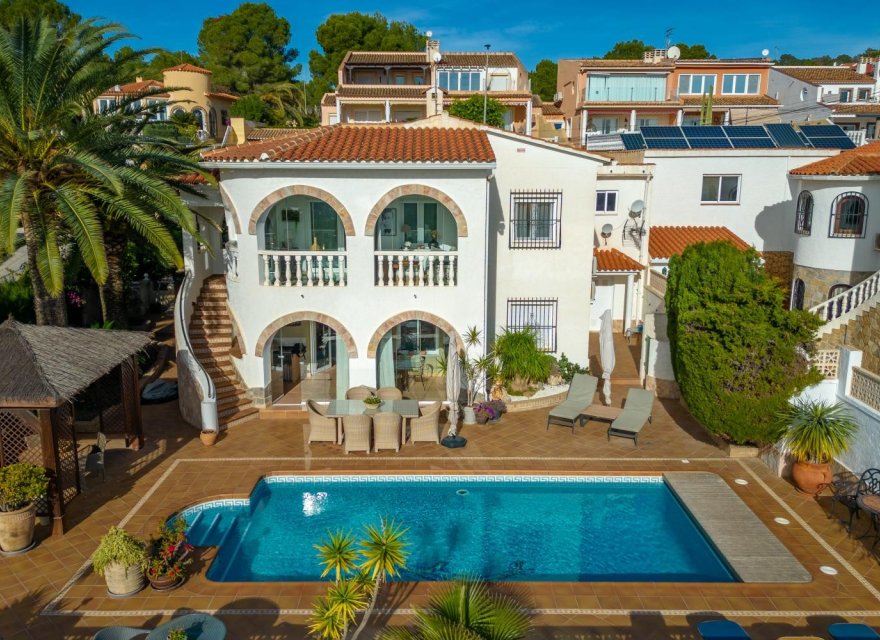 Resale - Villa - Albir  - Alfas del Pí