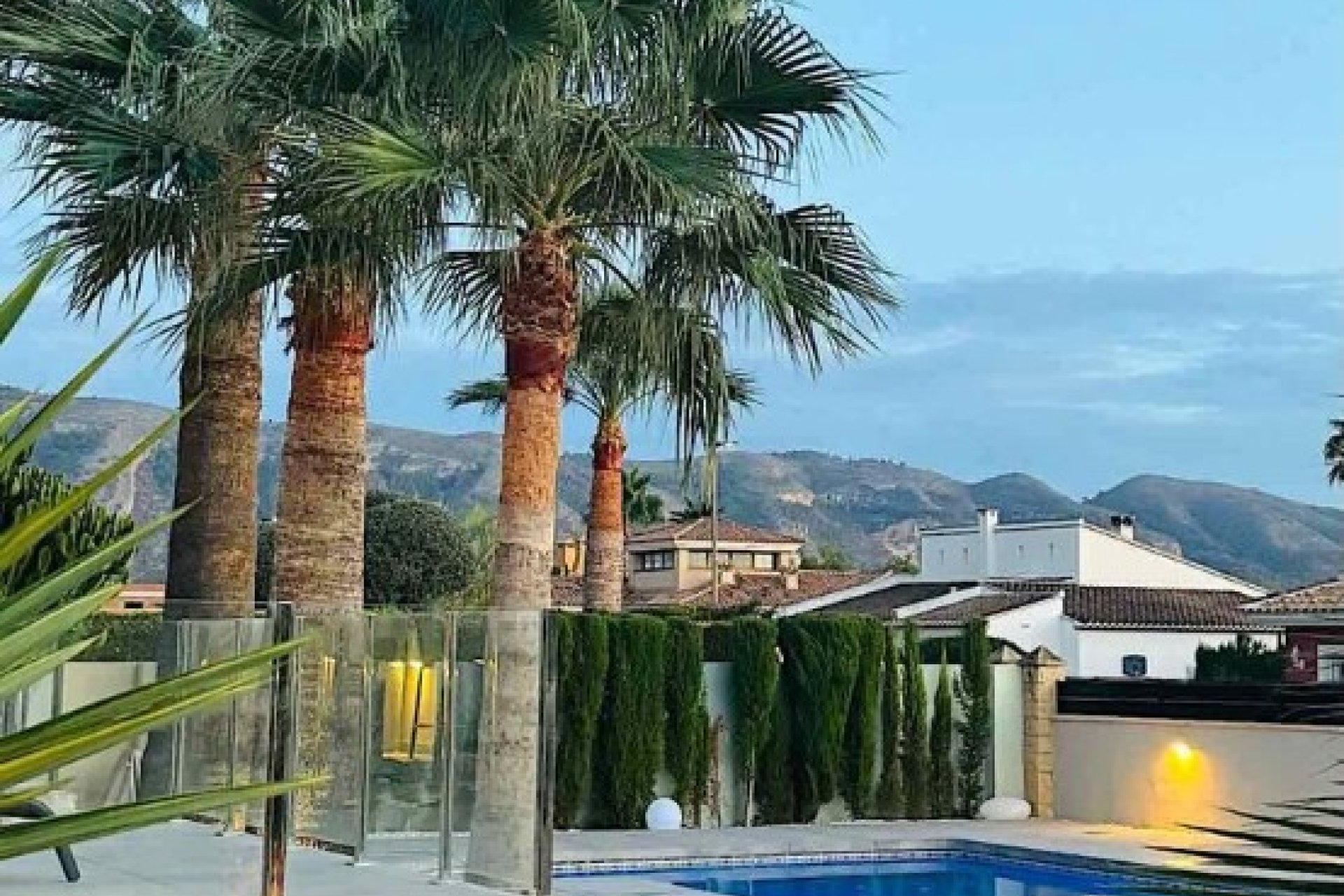 Resale - Villa - Albir  - Costa Blanca