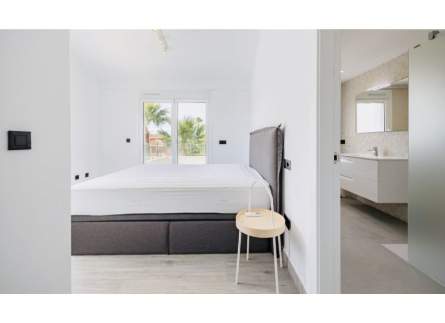 Resale - Villa - Albir  - Costa Blanca