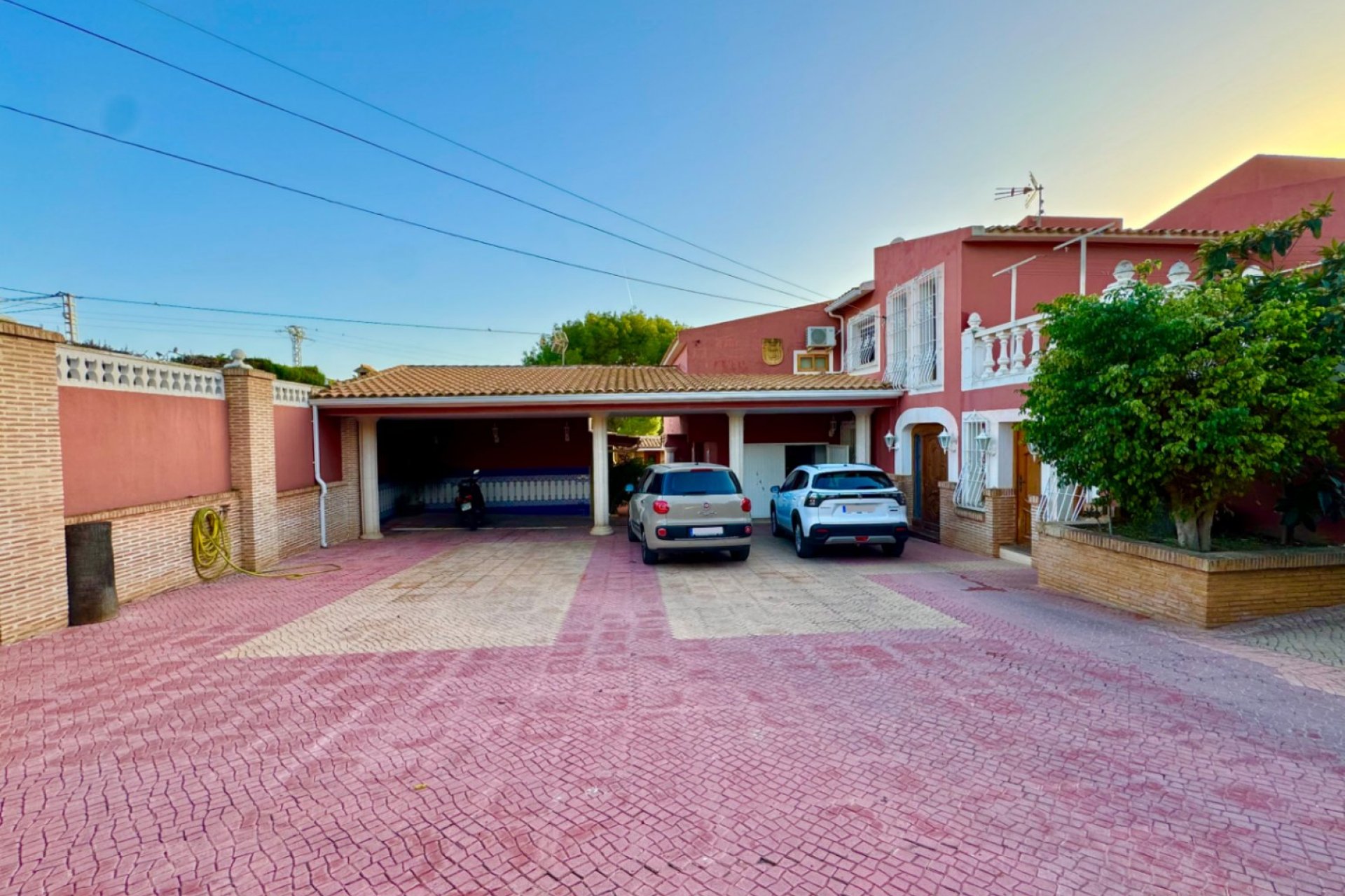 Resale - Villa - Albir  - Costa Blanca