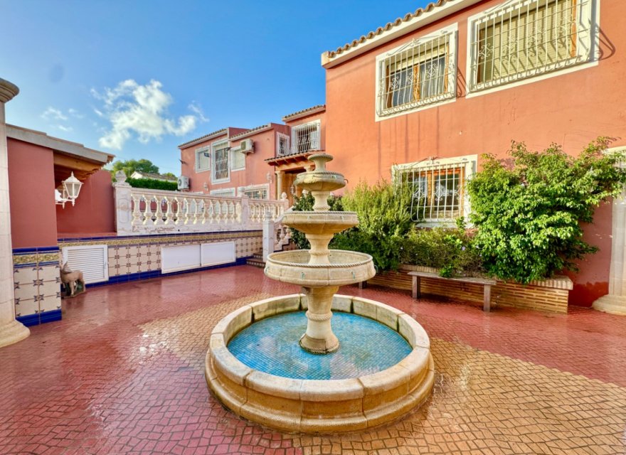 Resale - Villa - Albir  - Costa Blanca