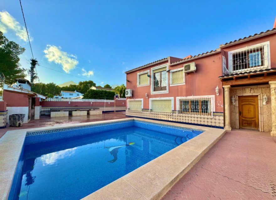 Resale - Villa - Albir  - Costa Blanca