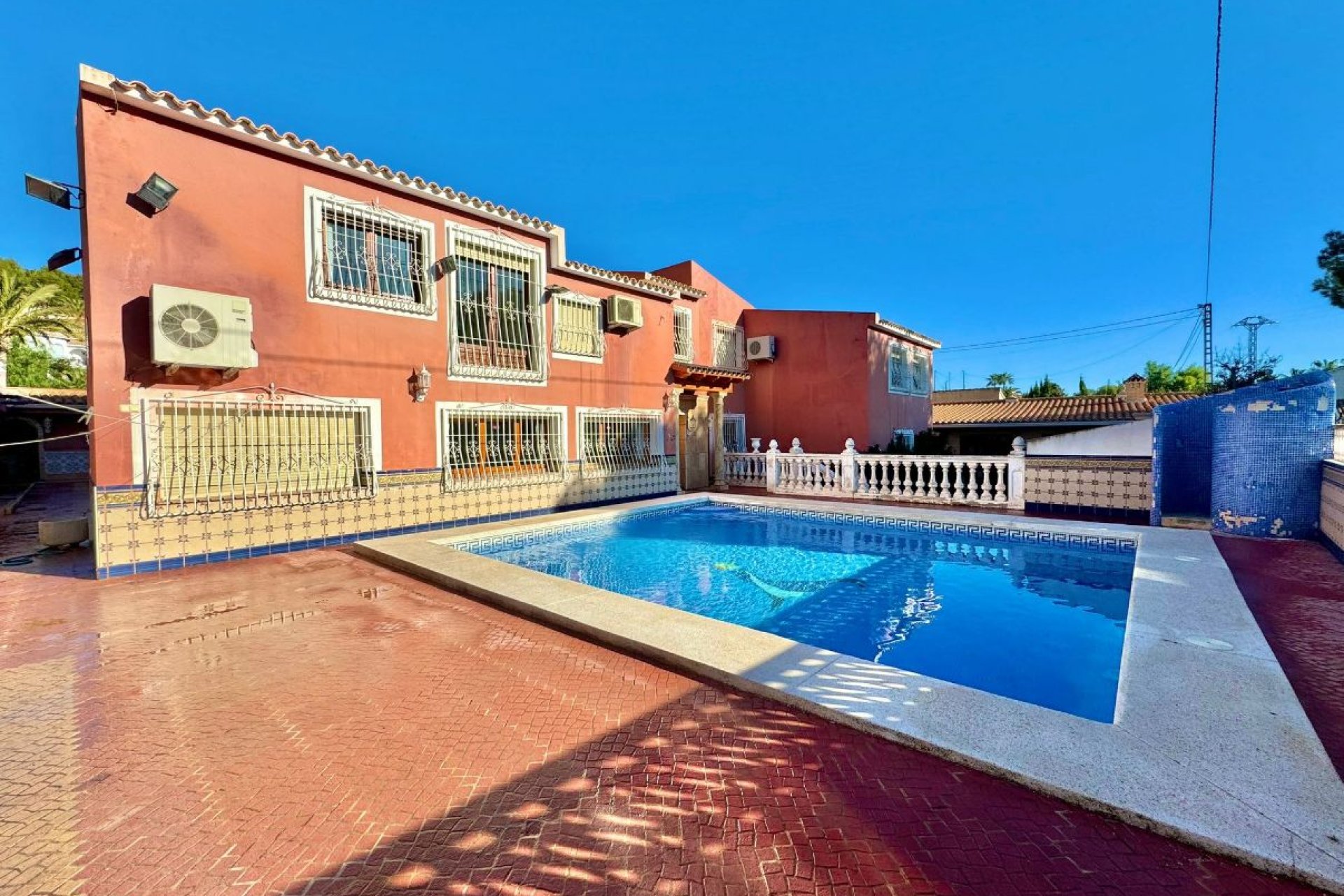 Resale - Villa - Albir  - Costa Blanca