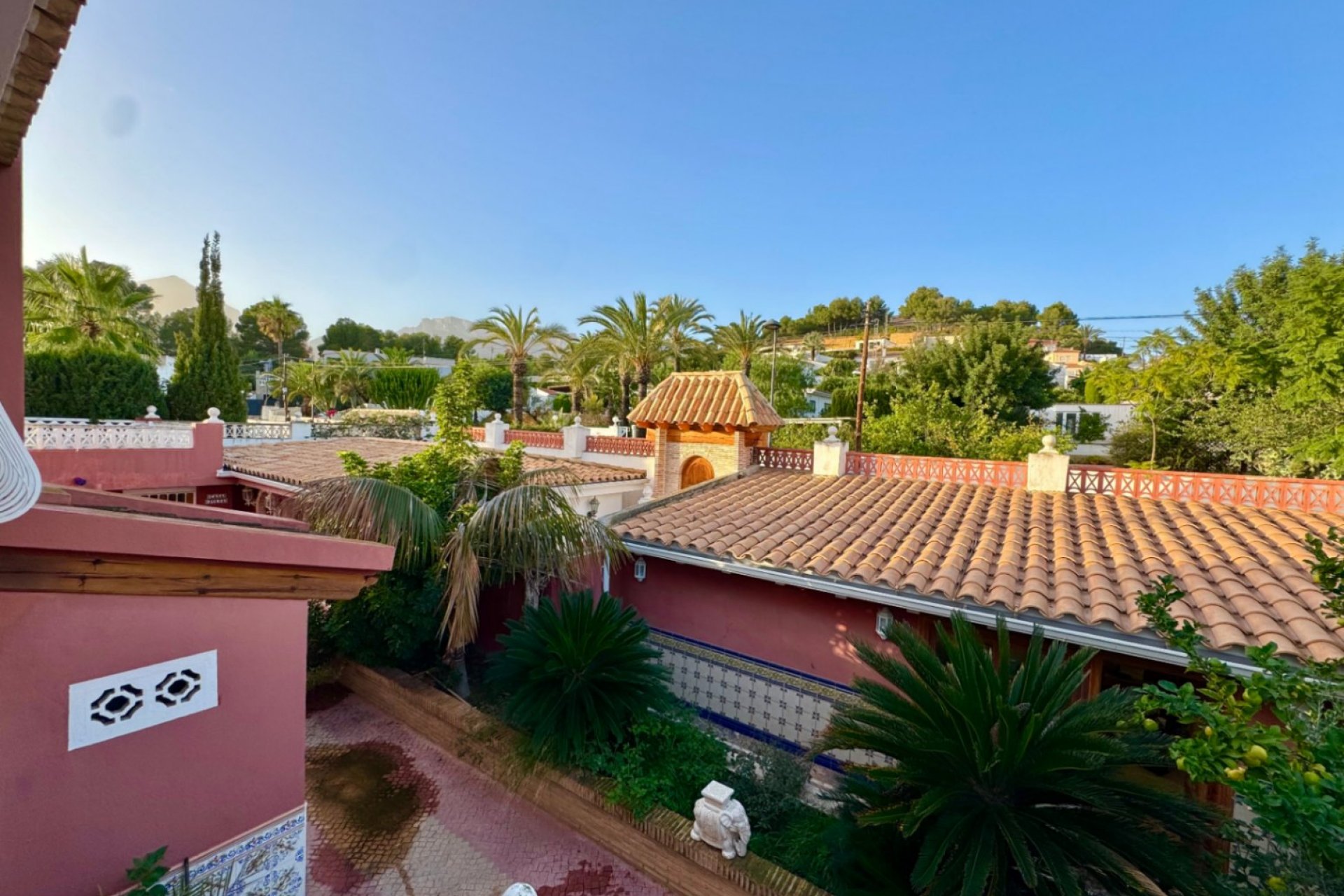 Resale - Villa - Albir  - Costa Blanca