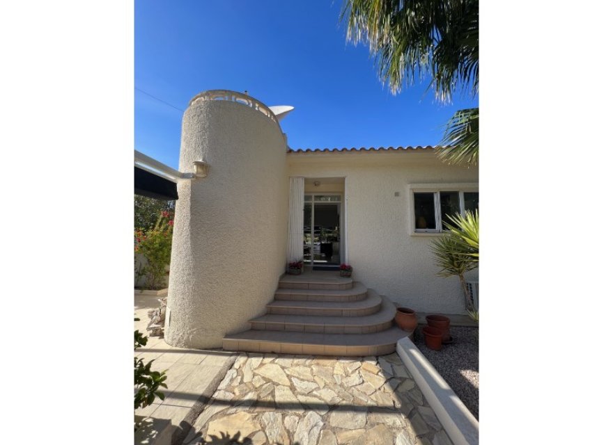 Resale - Villa - Albir  - Costa Blanca