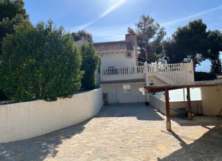 Resale - Villa - Albir  - Costa Blanca