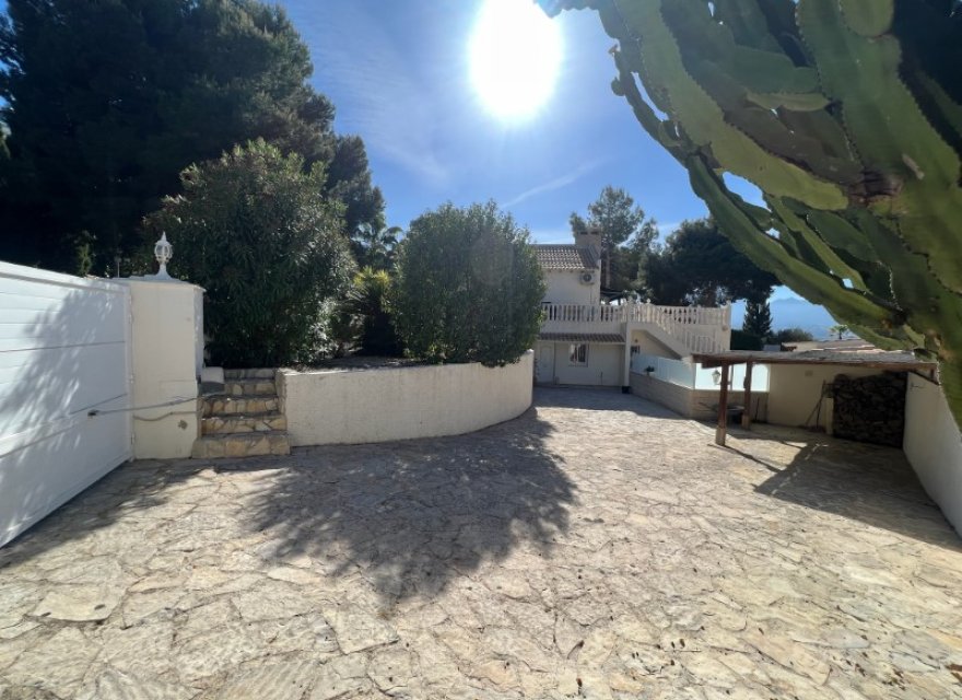 Resale - Villa - Albir  - Costa Blanca