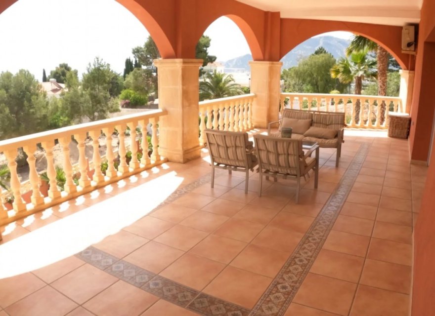 Resale - Villa - Albir  - Costa Blanca