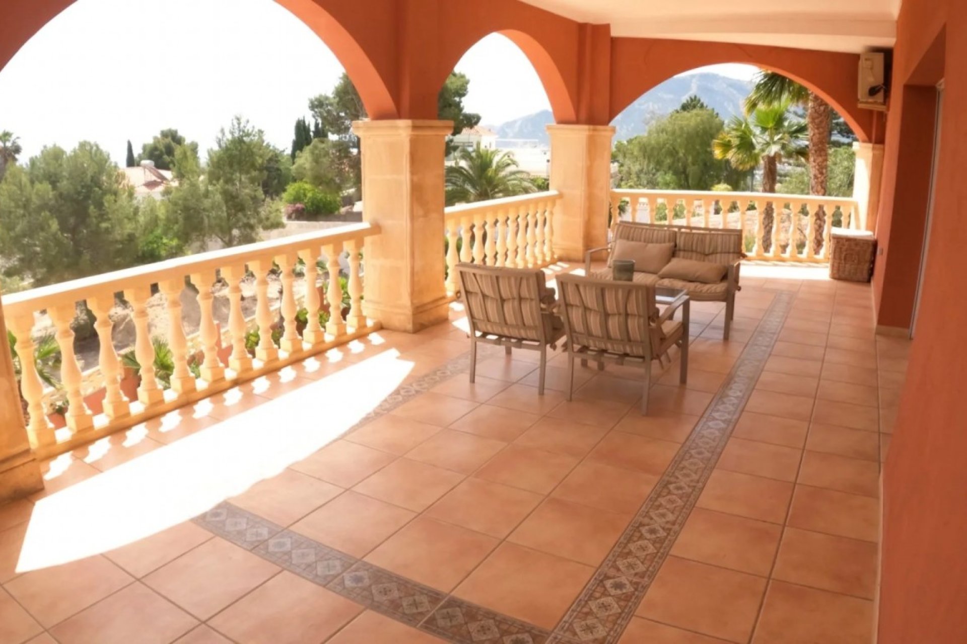 Resale - Villa - Albir  - Costa Blanca