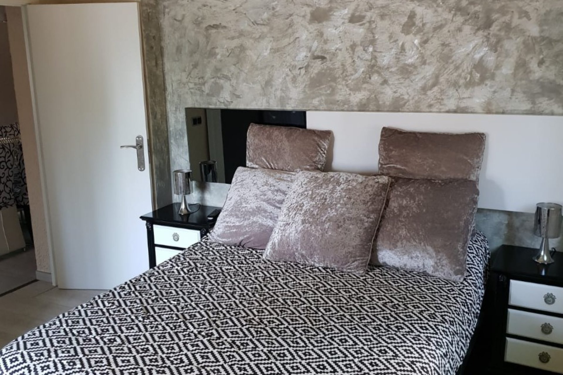 Resale - Villa - Albir  - Urbanizaciones