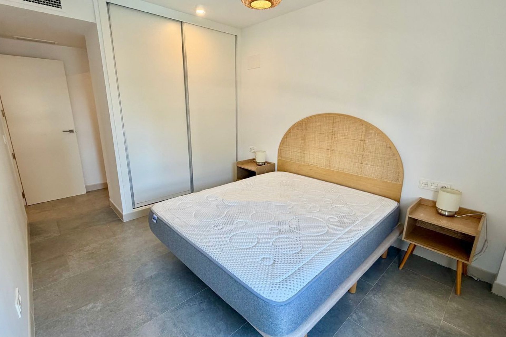 Resale - Villa - Alicante - San Juan de Alicante